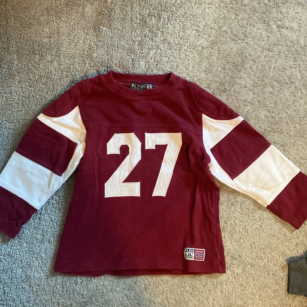 Set of 2 Children’s Place Boys Size 4T Warm Winter Sweatshirts